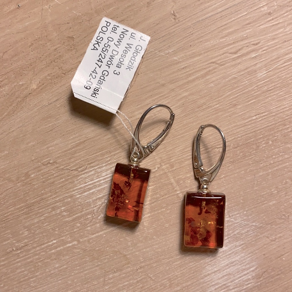 Amber hanging earrings